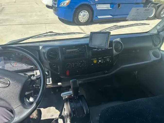 2018 Hino 195