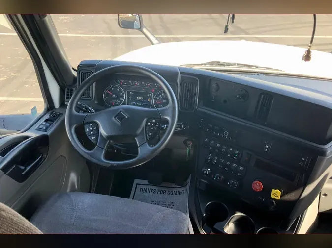 2021 INT LT625 6x4