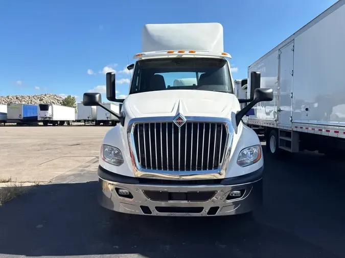 2019 NAVISTAR INTERNATIONAL LT625 DAYCAB T/A3d220e5bc7366c782b161bdcbf38801b