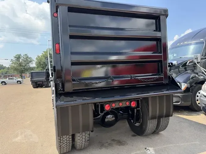 2014 FREIGHTLINER 114SD