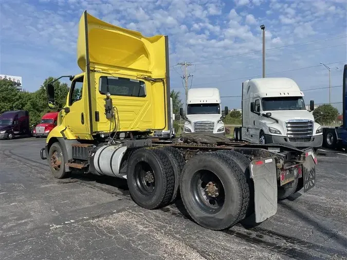 2018 INTERNATIONAL RH613