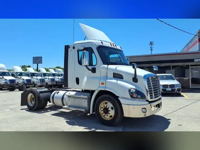 2020 FREIGHTLINER/MERCEDES CASCADIA 1133d22dc323e85787d51be34e3d8daeacf