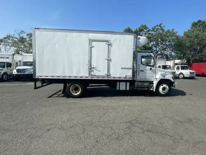 2019 HINO 338