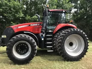 2020 Case IH Magnum 340 AFS