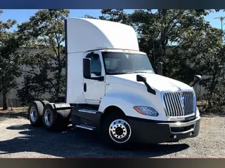 2021 INT LT625 6x4
