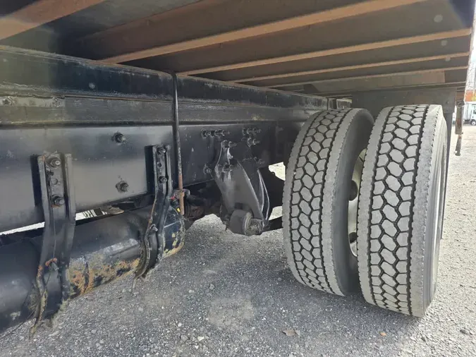 2017 FREIGHTLINER/MERCEDES M2 106