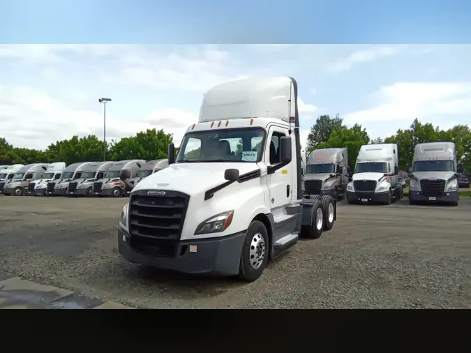 2020 Freightliner Cascadia 1263d30082369bdfe389db54e7f63aa793e