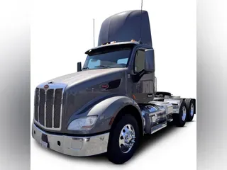 2021 Peterbilt 579