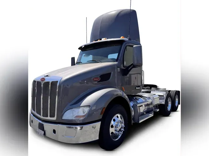 2021 Peterbilt 5793d31b611d1bc8af9de4b3263bc228a8d