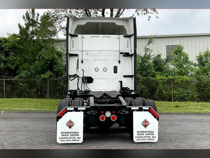 2022 INT LT625 6x4