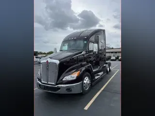 2025 Kenworth T680