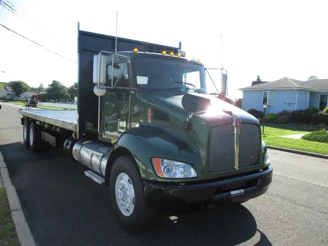 2016 KENWORTH T370
