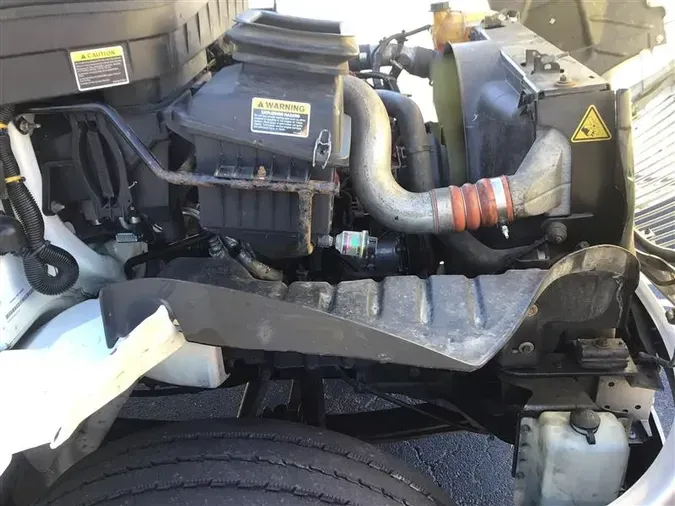 2019 INTERNATIONAL 4300