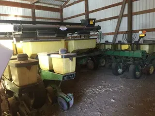 1988 John Deere 7200