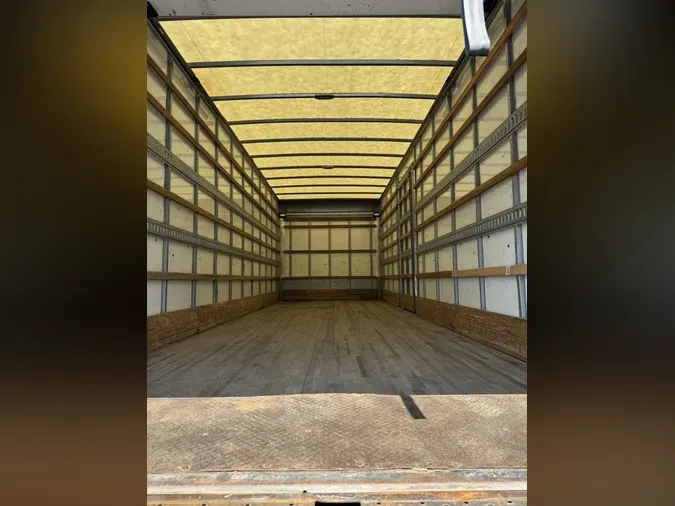 2019 Hino 268A