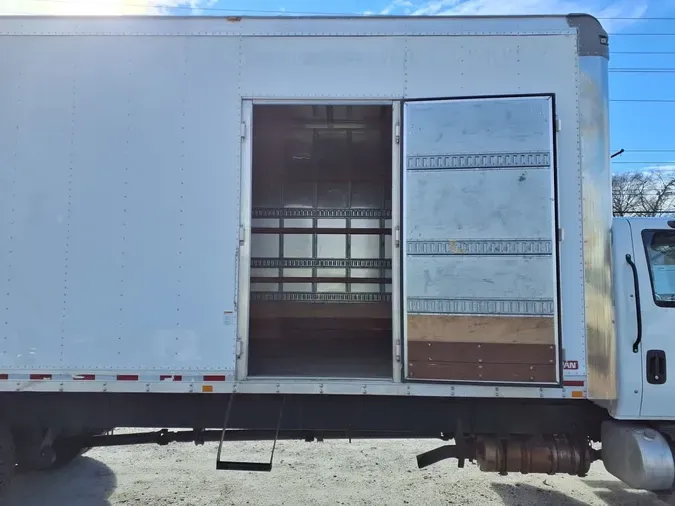 2019 NAVISTAR INTERNATIONAL 4300