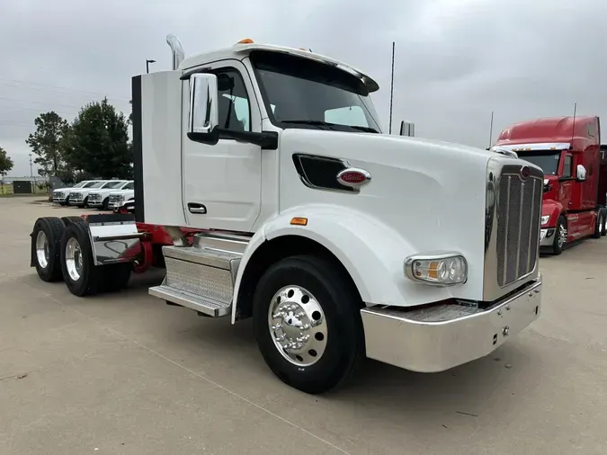 2023 Peterbilt 567