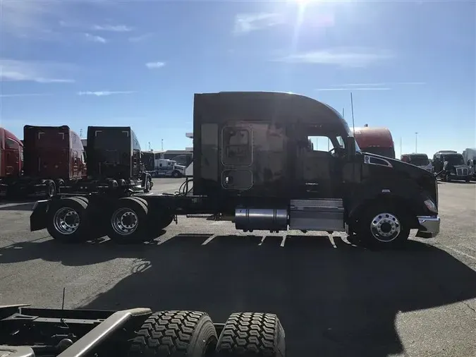 2022 KENWORTH T6803d40b20f8440c6e4e2dc9e138cfcd9aa