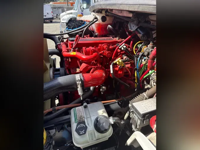 2020 FREIGHTLINER/MERCEDES M2 106