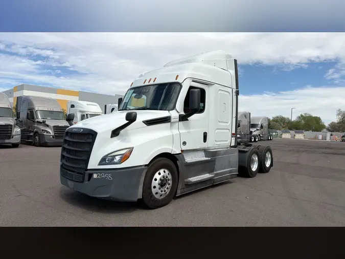 2022 Freightliner Cascadia 1263d4582f301201927abf0a3b88c89298b