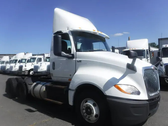 2018 NAVISTAR INTERNATIONAL LT625 DAYCAB T/A