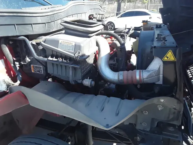 2020 NAVISTAR INTERNATIONAL MV607 (4X2)