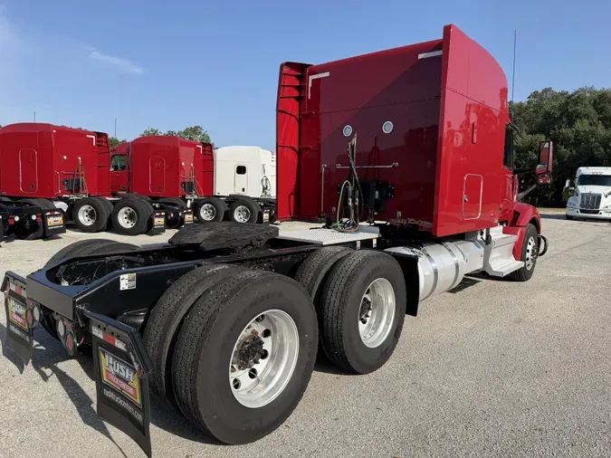 2022 Peterbilt 5793d4a2aa39b3bdf0efc314965fbf0d374