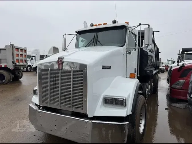 2004 KENWORTH T800