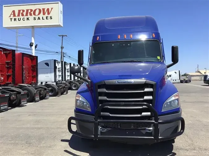 2021 FREIGHTLINER CA1263d4ecf350e56ec068f98f6782c7f7c63