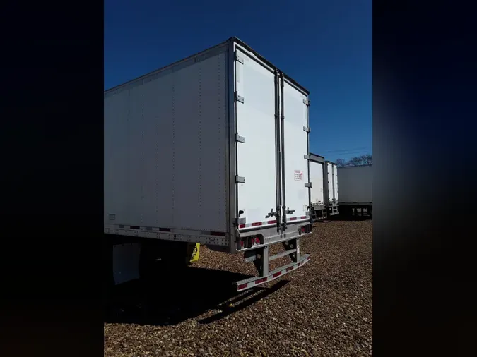 2016 VANGUARD TRAILER CORP R8000B 53/102/162