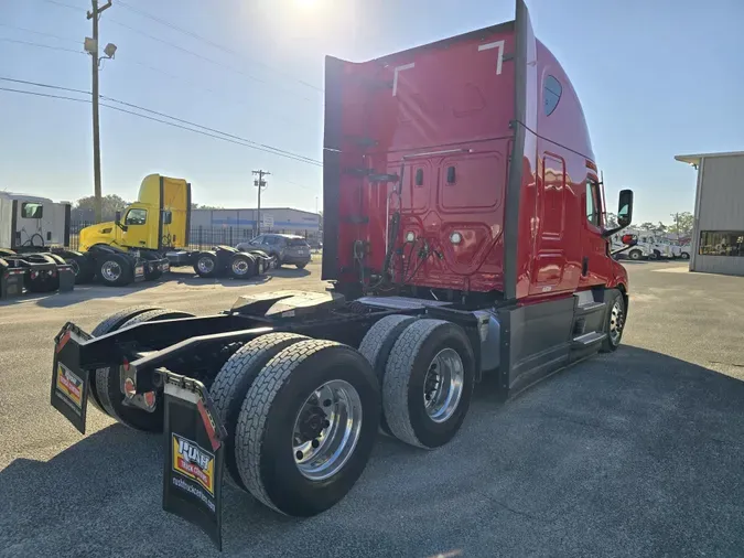 2022 Freightliner Cascadia3d5534d7d7e19972fa618ddc3772980e