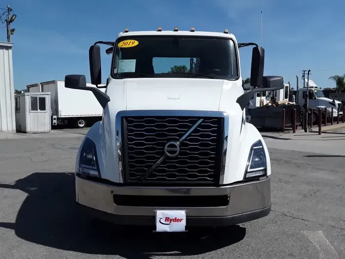 2019 VOLVO VNL64T-3003d55c37eccc8ccf21dbce014b8545d45
