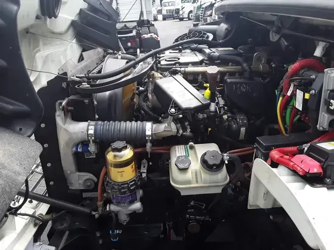 2019 FREIGHTLINER M2 106