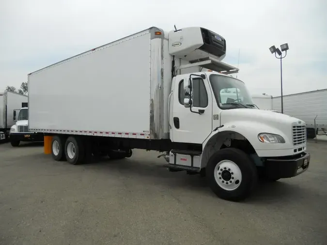 2019 Freightliner Business Class M2 106
