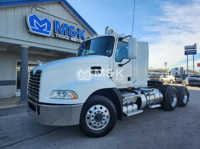 2018 MACK CXU6133d5f448858e80bb262a8101195ebb1aa