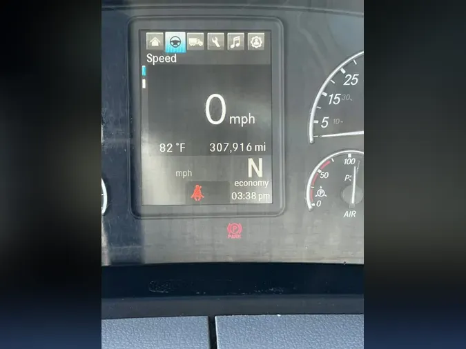 2020 FREIGHTLINER/MERCEDES NEW CASCADIA 116