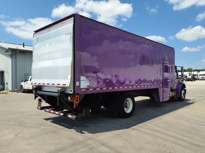 2018 FREIGHTLINER/MERCEDES M2 106