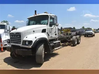 2007 MACK GRANITE CV713