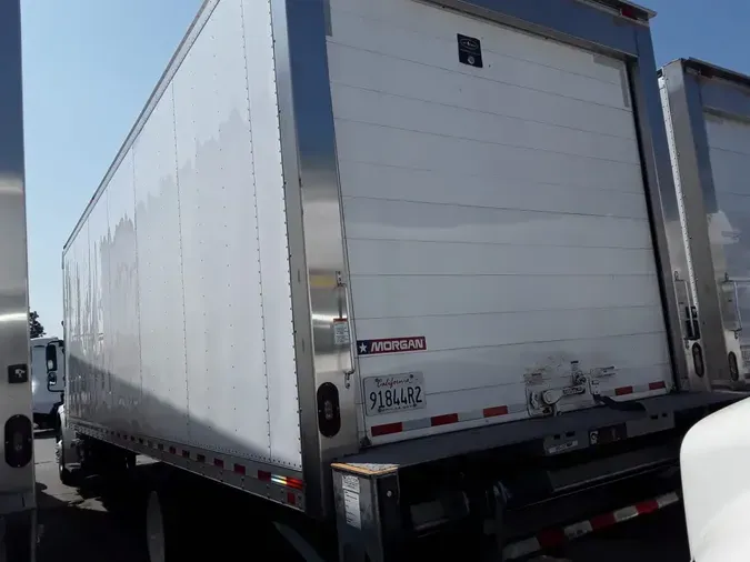 2019 FREIGHTLINER M2 106