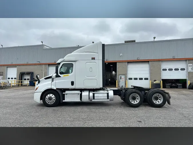 2020 Freightliner Cascadia