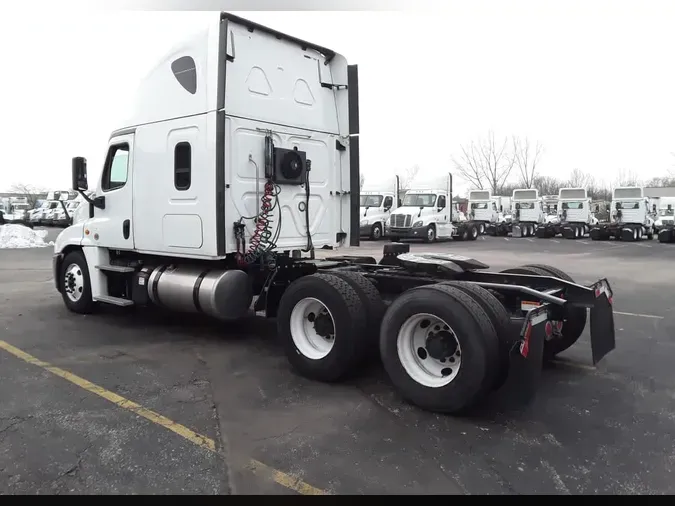 2018 FREIGHTLINER/MERCEDES CASCADIA 125
