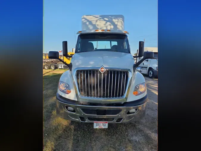 2019 NAVISTAR INTERNATIONAL LT625 DAYCAB T/A
