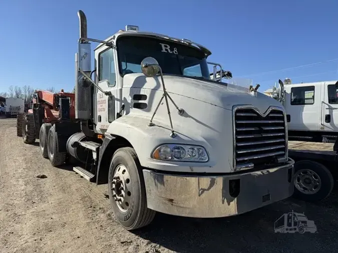 2007 MACK PINNACLE CXP613