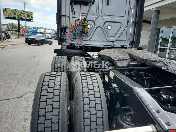 2021 FREIGHTLINER CASCADIA