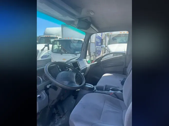 2018 ISUZU NRR3d7a23ca294550f32426f0fa491dff0e