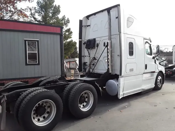 2019 FREIGHTLINER/MERCEDES NEW CASCADIA PX126643d815100c0a5a51b7d0f0bc7d186184b