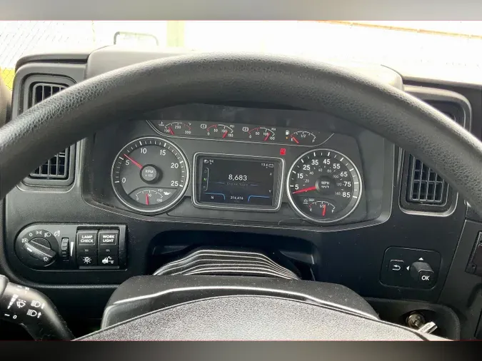 2021 INT LT625 6x4