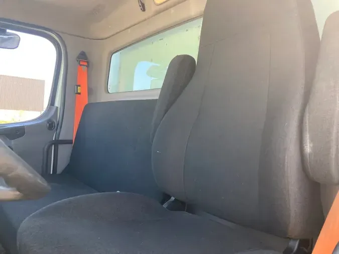 2019 FREIGHTLINER/MERCEDES M2 1063d847052f18628d0e53b36696711f3ab