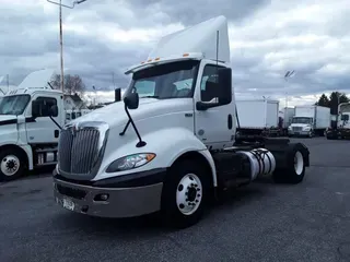 2019 NAVISTAR INTERNATIONAL RH613 DAYCAB S/A
