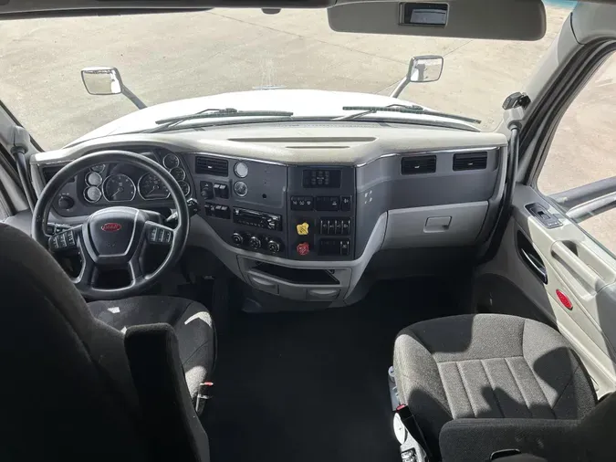 2021 Peterbilt 579
